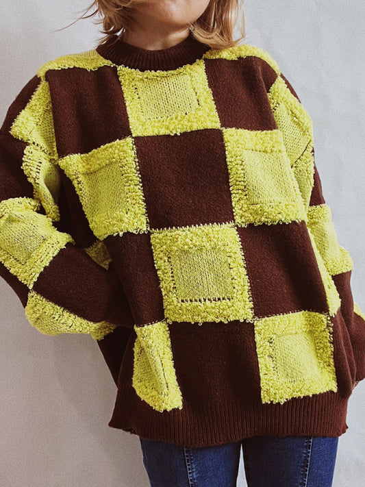 Checkerboard Knit Pattern Round Neck Sweater